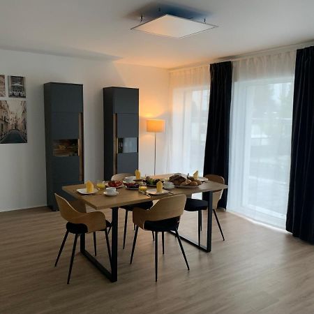 Eifel24, Neues Und Barrierefreies Appartement Mit Terrasse Schwirzheim Eksteriør billede