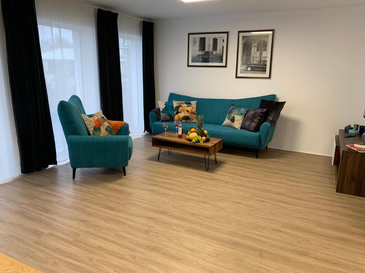 Eifel24, Neues Und Barrierefreies Appartement Mit Terrasse Schwirzheim Eksteriør billede
